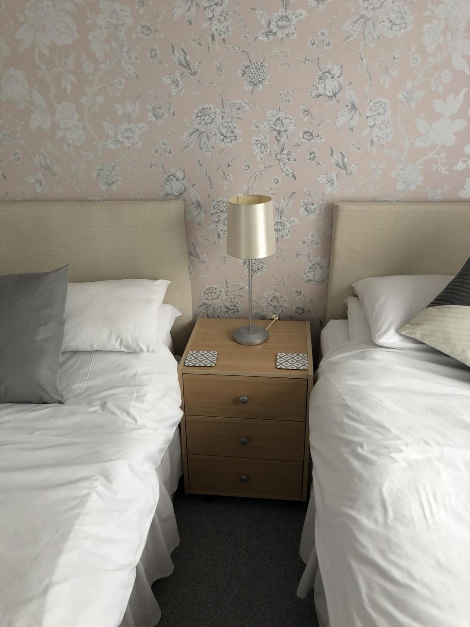 Basingstoke En Suite Room In Garden Annex Экстерьер фото